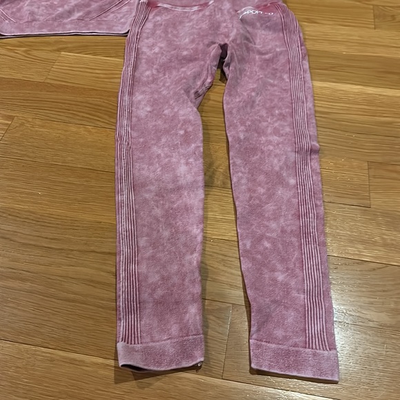 Sugar Popped Women's Sz S Berry Pink Cropped Top & Legging Extreme Lift Set - Picture 8 of 16